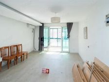 全小区独一份,下楼可逛公园和超市,南北通板房三代人同住不拥挤