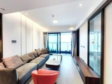 半岛城邦花园四期 高层看海 保养好税费很少,急售