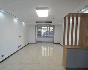 二院附近!旭景城 电梯 三室 精装 婚房 有钥匙 随时看房
