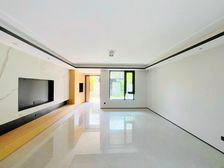 北龙湖碧桂园豫府 中间位置临水系下叠 有钥匙 随时可看房