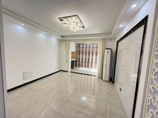 送花园 配好家具家电就可入住 诚心出售