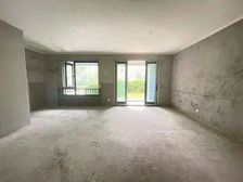 (送50平花园)北区现房别墅,首付低23万,实得180平