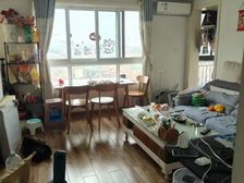 绿地小 公社 边套楼龄新 低密度社区 南北通透亲拍对房源了解