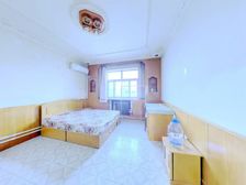 人民警察公寓正规3居室 有钥匙 采光好空间大三楼