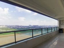 (特价降90万)一线瞰江大平层,2梯2户板式现房,送产权车位