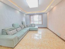 耶鲁印象 大三居 近地铁 南北通透 中间楼层 摩天活力城