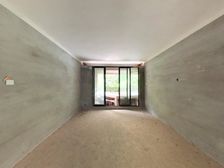 青秀城洋房一楼带院子 毛坯 随心装修