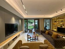 新上!中庭精装大端户!南北通透!实得,带花园平!