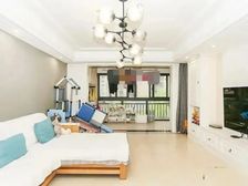 保利湖畔阳光苑4居室观景楼层环境优美豪装装修居住舒适