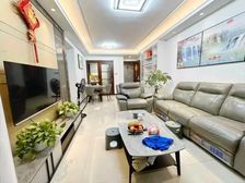 星河时代 刚需小三居 产权清晰 次新小区 停车方便 装修好