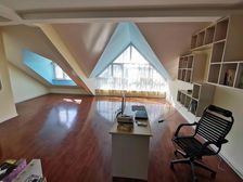 区政府近,西城学校,电梯洋房复式,豪装50万,南北通透