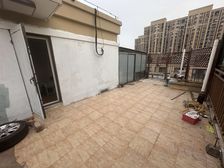 复式+两个超级大露台 次新房 品质小区 近龙湖天街+BRT
