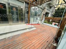喜欢大花园的看过来 飞机户型正三房 送三开间大花园 满五