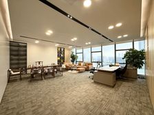 创益科技大厦 豪装整层 带全套家私 免租期12个月 看房随时