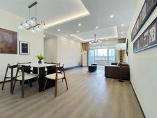 龙湖天街 天邻风景 全新装修三房 业主城心卖价格可谈119万