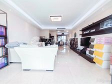 山水国际 154.27平3居 南向精装修 方便看房