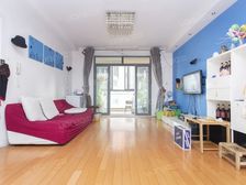 带产权车位大三房!9号线地铁口,徐汇2008年房龄!