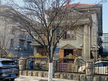 年收88万 五大道带院独栋 业主移民澳洲 使用面积900平