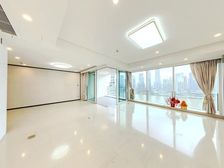 侨鑫汇悦台 产权清晰 西南向 一线江景 豪华装修 拎包入住