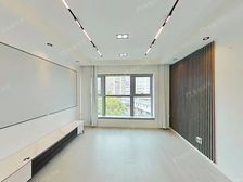 静安豪景苑南北通边套全明三面采光可看东方明珠景观