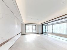 全新未入住,边套270°采光无遮挡,俯瞰风貌区