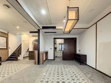 延安东路272弄 7室1厅 东 南