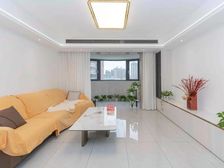 80万婚房精装,女方工作调到他区,婚期又将至,新房又看好