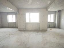 莱山 封闭小区 复式 买一层送负一层送一百平大院子 单价低