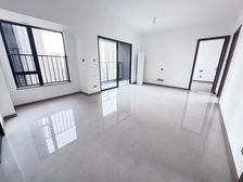 来电谈价!三水御江南 115平3居 南向精装修