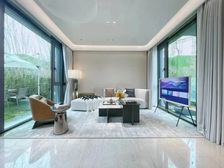 祥云小镇旁 准现房联排别墅 三生活配套 和周边二手倒挂