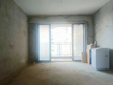 臻萃园 毛坯四房 小区新 配套成熟 商业配套齐全