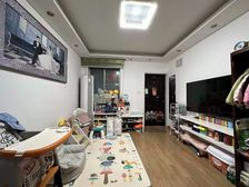 八街坊 带电梯 交通便捷 产权清晰 近地铁 精装可拎包入住