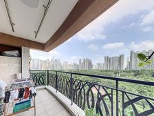 凯旋新世界 枫丹丽舍 263方五房 望珠江公园 保养好