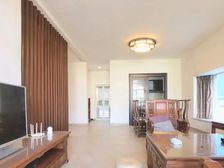 三正半山湖畔区独栋别墅,带花园,位置安静,看房方便