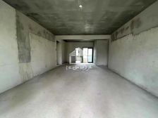 青山府1号院 全新小区 毛坯223平大平层抛售 去哪找