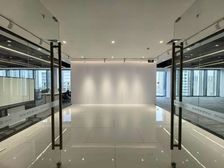 前海鸿荣源精装修带家私 户型方正 壹方汇 适合企业总部