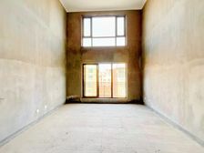 东区CBD旁 银河丹堤电梯洋房毛坯三层顶楼复式送露台有钥匙