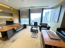 嘉宏电梯口新装修带家私出去300平