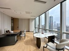 业主豪迈免租2月!豪华装修 天盈广场 一线望江 高使用率