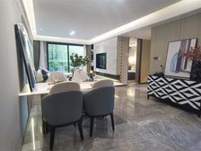 捡漏开福区6字头现房 读湘一外国语 户户带花园 露台 6米高