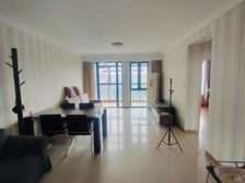 湖景房 次新品质商品房 电梯中区 带车位采光好视野开阔