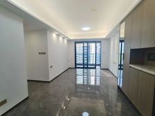 业主急售 全新未住过 朝安地铁口 中层南北对流 来电随时看房