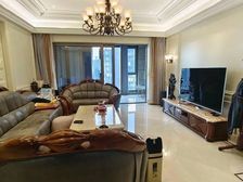 中粮天悦壹号 带电梯 商业配套齐全 产权清晰 近地铁 楼龄新