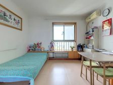 东关宁馨苑电梯房 南北通透带大客厅 全明户型楼下就是东关环岛