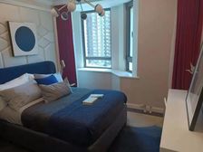 使用255平米,单价1.8萬上下三层跃墅,带装修,采光充足,