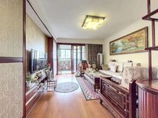 新城金郡-189弄朝向南北温馨3居室素质住户诚意出售