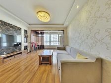 群力观江国际三室南北通透精装修位置好209万可谈