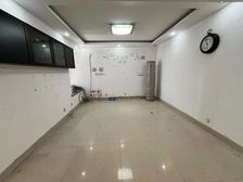 (电梯复试)(使用面积150平)(地铁口宝龙广场商圈)