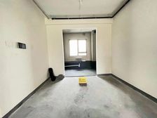 急急急 房东诚意下调五十多个 奉教院 汇贤中学 南北通透