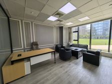 九亭商圈 新生丽兰160平精装带家具 一楼带上下水 新雅百园